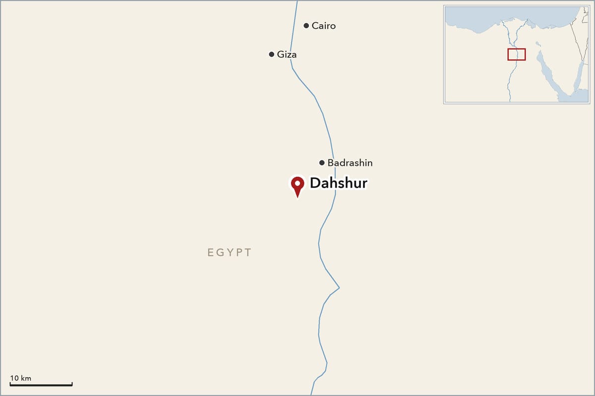 Map showing where Dahshur is